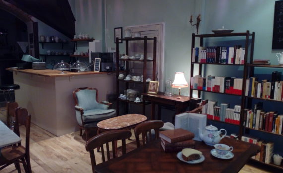 Thé et moelleux à la carotte